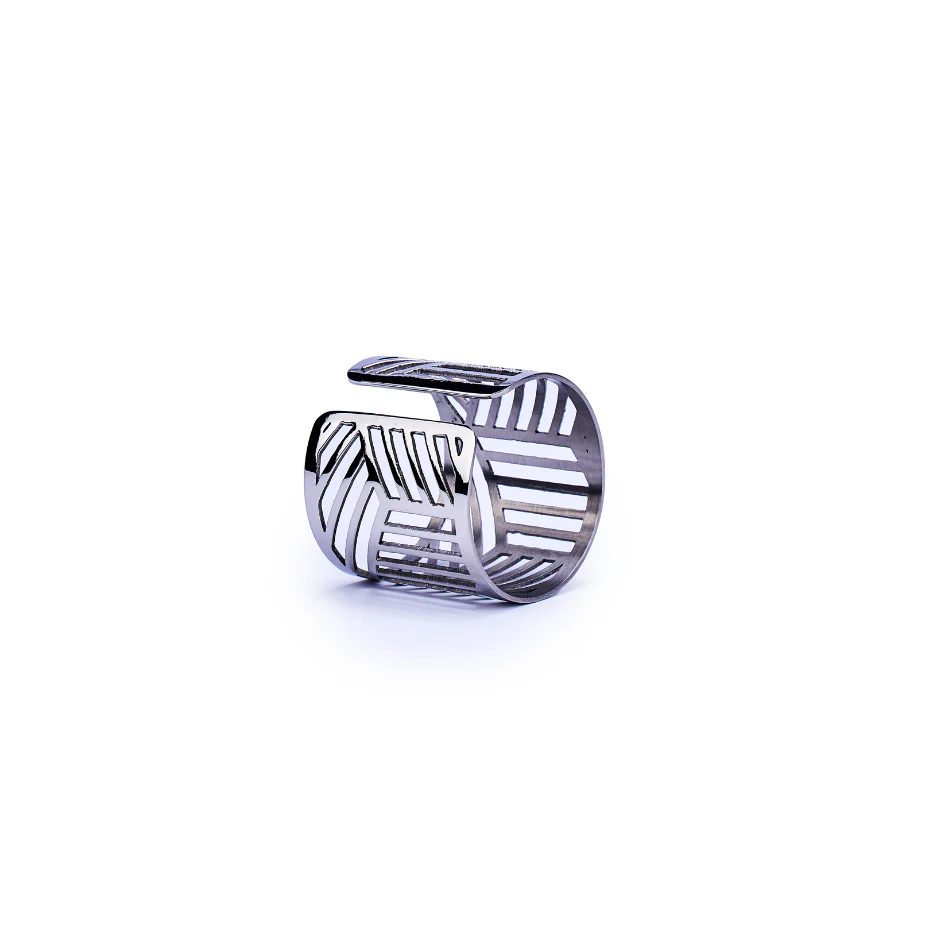 Deco Classic - Linear Napkin Rings - Image 4