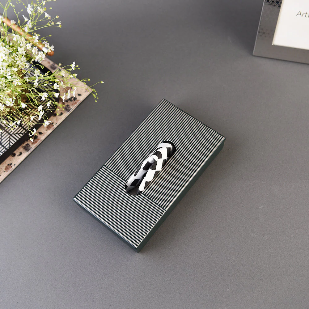 Deco Line Dark Green Premium Tissue Box - Image 3