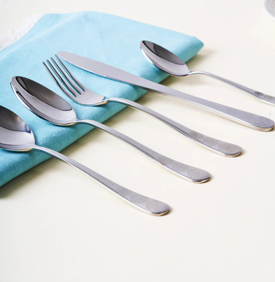 Eden Luxury Cutlery Set of 30 - Image 4