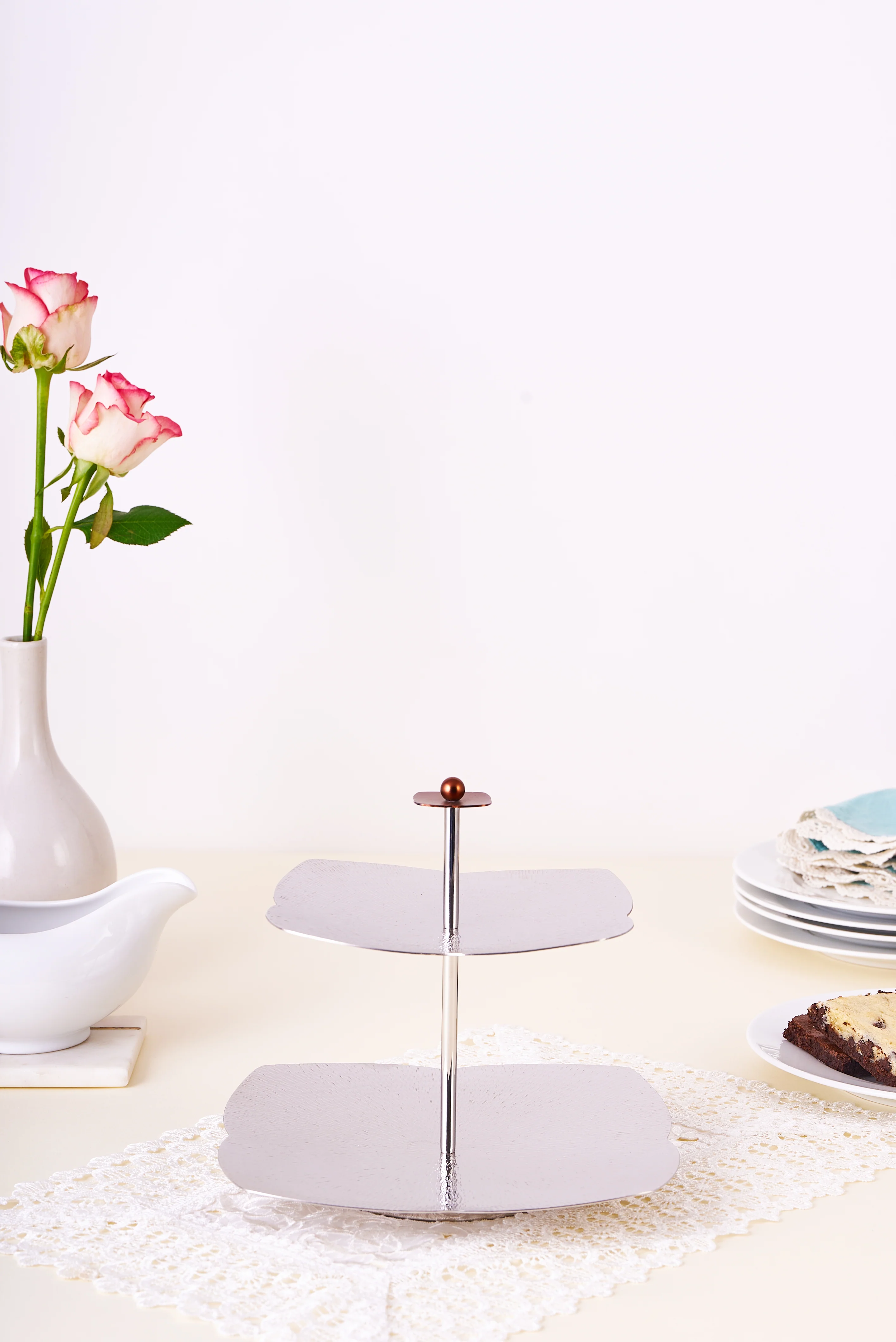 Illusion 2 Tier Platter - Image 7