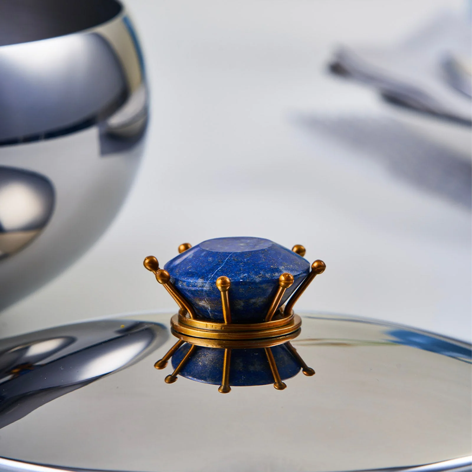 Royal Lapiz Stainless Steel Serving Bowl – Medium - Image 8
