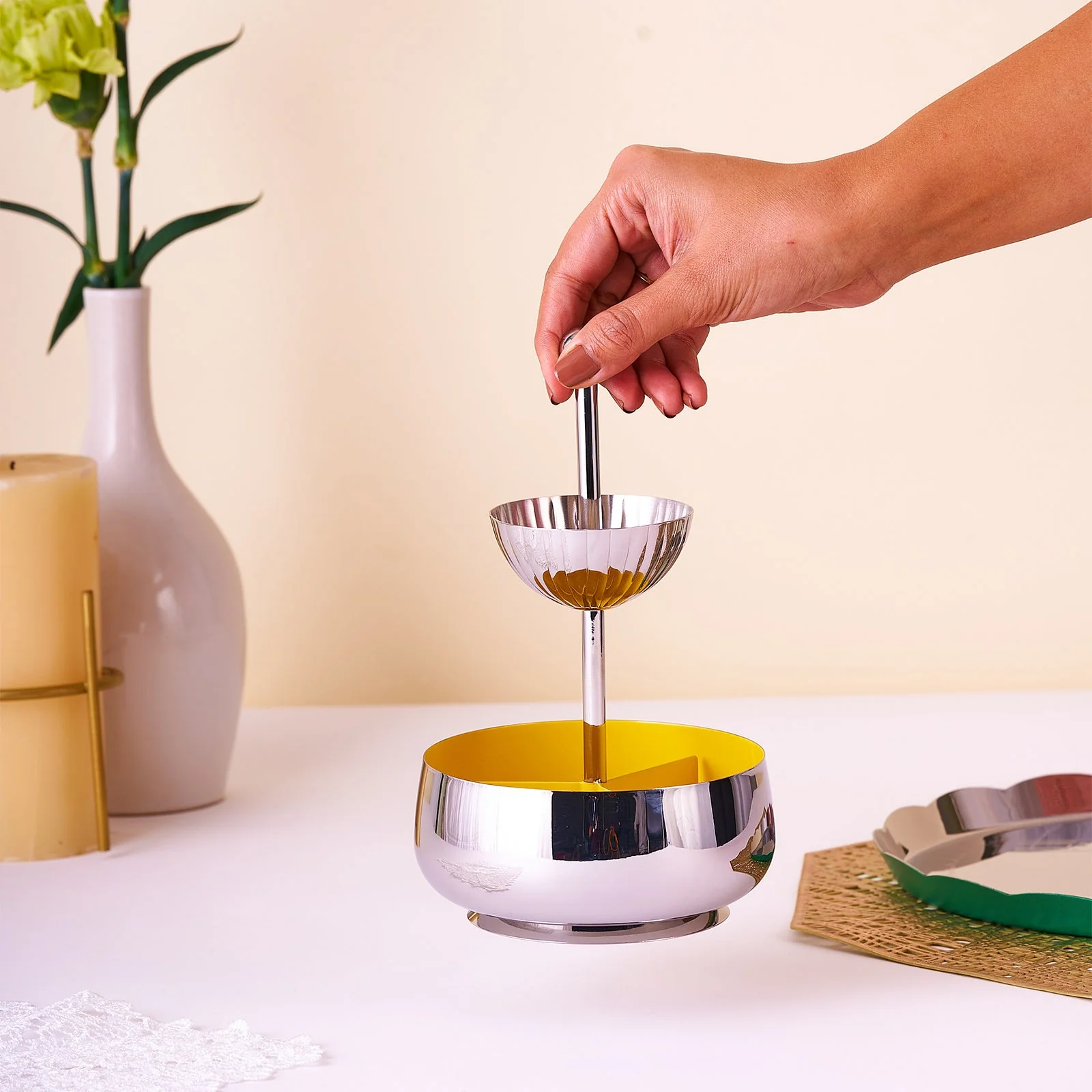 Dancing Doll Tea Caddy | Yellow