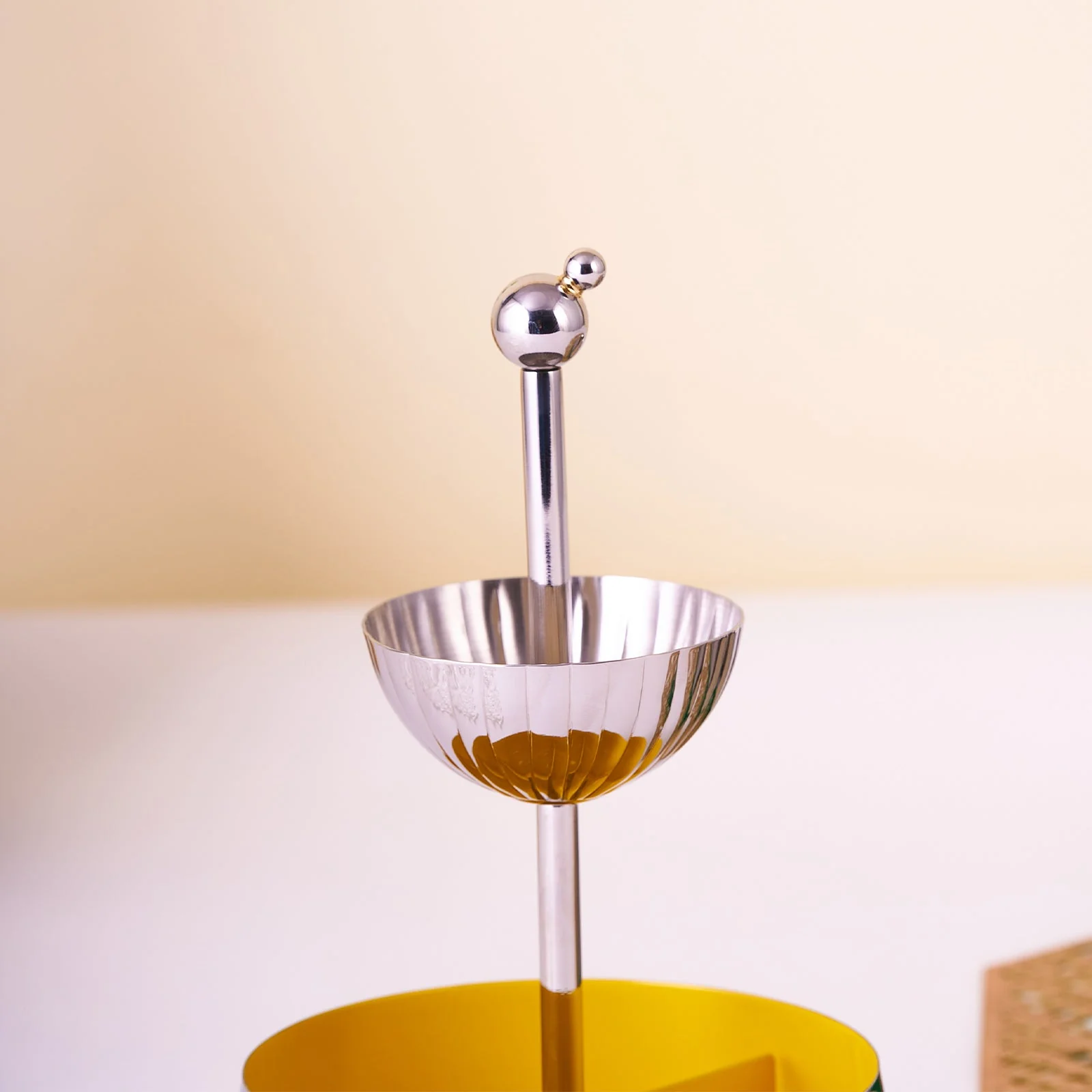 Dancing Doll Tea Caddy | Yellow - Image 4